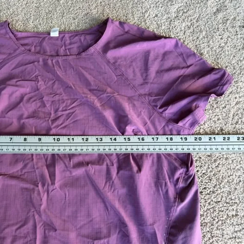 Women’s Lululemon Shirt Size 10
